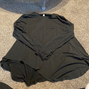 Loose black lululemon long sleeve shirt